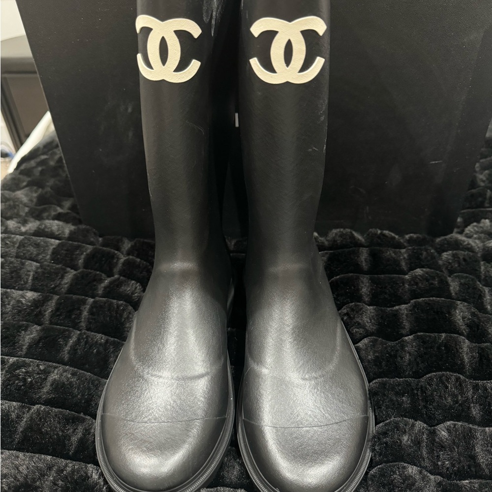 CHANEL Black High Boots